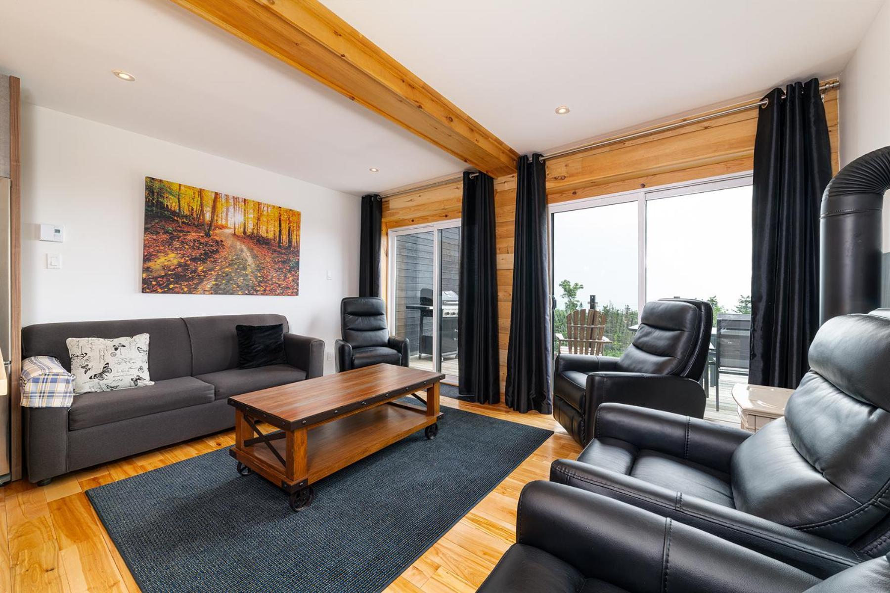 Les Chalets-forêt Du Massif Chalet Petite-Riviere-Saint-Francois